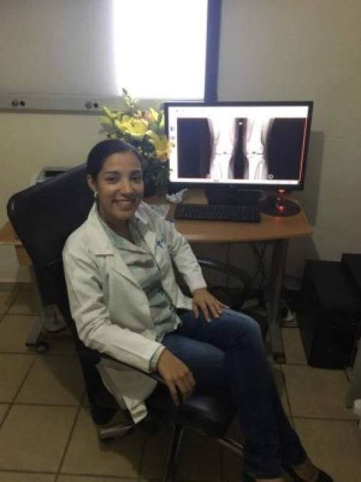 Lourdes Rodríguez se desempeñaba en el Hospital de Occidente, en Santa Rosa de Copán. En Honduras obtuvo el título de medicina en la Universidad Nacional Autónoma de Honduras (UNAH).