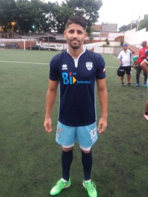 Israel Silva: El delantero brasileño es nuevo refuerzo del Real de Minas, el nuevo ascendido a la Liga Nacional.