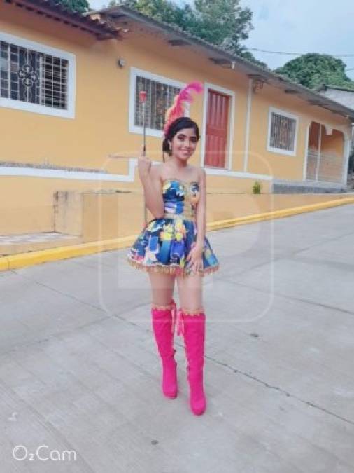 Ella es la estudiante Keysel Edith González Zunga onceavo grado.