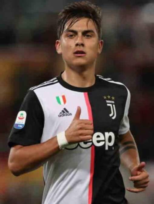 El PSG va a la carga por Dybala. Aprovechando que las negociaciones entre el Manchester United y la Juventus por 'La Joya' se han enfriado, en el club francés ha insistido en el fichaje del delantero argentino.