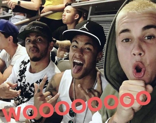 Neymar se roba el show con Justin Bieber en el Brasil-Ecuador
