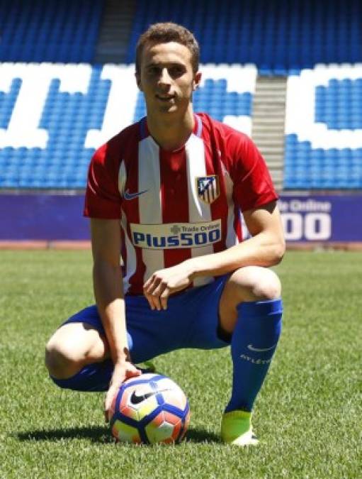 Diogo Jota, que pertenece al Atlético de Madrid, está próximo a firmar su cesión al Wolverhampton, equipo en el coincidiría con Nuno Espírito Santo, su técnico en el Oporto la pasada temporada.