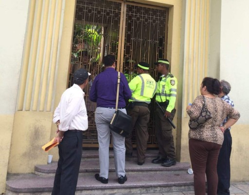 Restringen acceso a alcaldía de San Pedro Sula