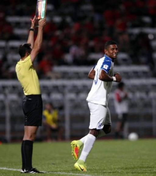 Carlo Costly: Pinto finalmente lo convocó, jugó ante Trinidad y Tobago, pero luego una lesión lo dejó fuera de los partidos contra Costa Rica y México.