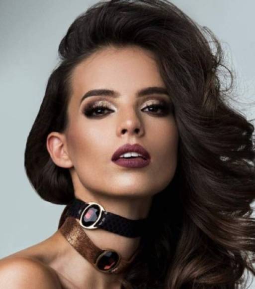 Vanessa se impuso ante más de las 120 modelos que competían en el concurso de belleza.