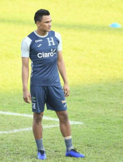Denil Maldonado:El joven futbolista del Motagua será uno de los defensores centrales de Honduras ante Chile.Goza de la confianza de Fabián Coito.