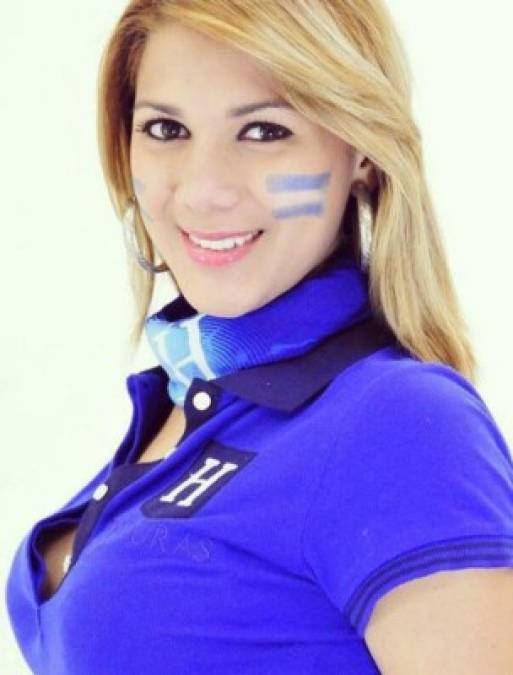 Ivonne es una fiel seguidora de la selección de Honduras.