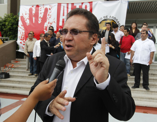 Pelea en Libre: quieren robar diputaciones a 2 periodistas