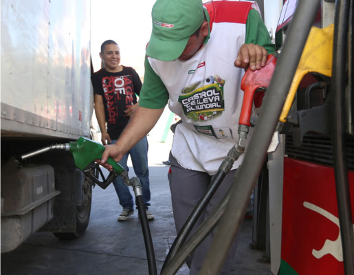 A L102.80 se comprará la gasolina súper en San Pedro Sula