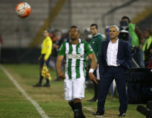 Reinaldo Rueda cree que el Atlético Nacional impondrá su madurez ante el Chapecoense