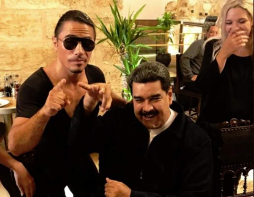 Polémica en Venezuela por visita de Maduro a Salt Bae, el chef de Hollywood