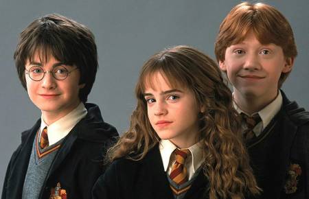 Los estudios Warner Bros. también tienen pendiente el desarrollo de una serie dedicada a Harry Potter que se estrenará en su plataforma Max y que estará basada en los libros de la autora británica J.K Rowling, que será la productora ejecutiva.