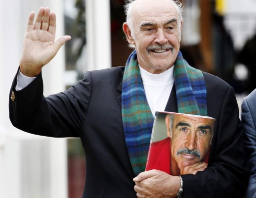 VIDEO: El día que Sean Connery dijo que 'no era malo pegarle a una mujer”