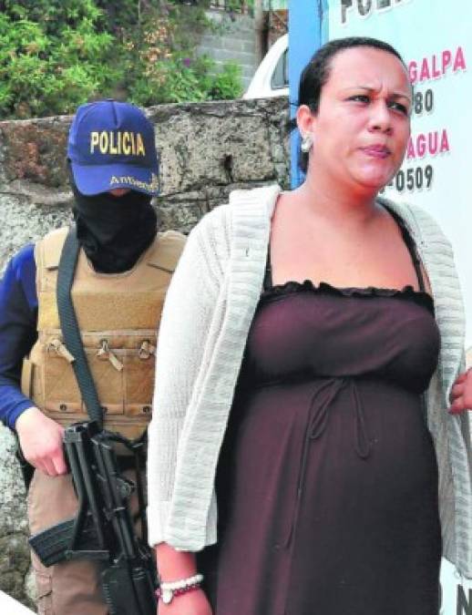 Ada Lizeth Mendoza Mejía estuvo acusada por el delito de extorsión continuada y en 2015 permaneció recluida en la Penitenciaría Nacional Femenil de Adaptación Social (PNFAS).