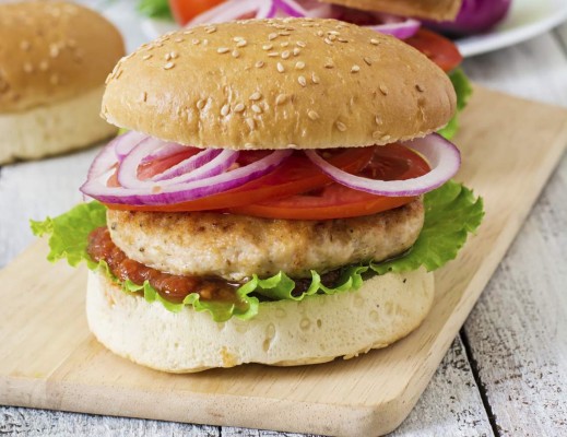 Cómo hacer una hamburguesa de pollo