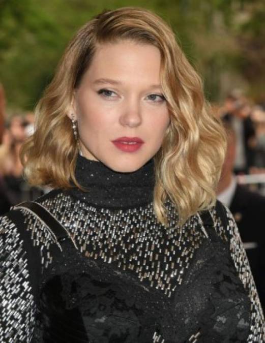 French actress Lea Seydoux arrives for the 92nd Oscars at the Dolby Theatre in Hollywood, California on February 9, 2020. (Photo by Robyn Beck / AFP)