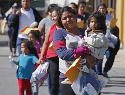 Después de EEUU, Hungría se retira del pacto mundial sobre la migración