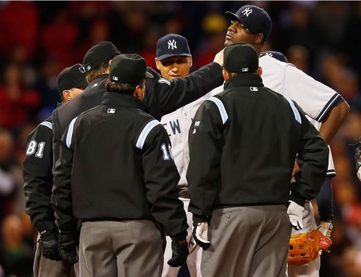 Video: Expulsan a jugador de los Yankees de Nueva York por tramposo