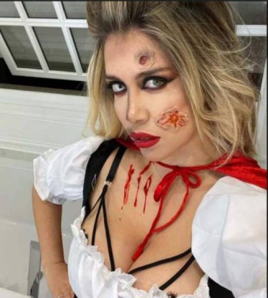 Wanda Nara, polémica esposa de Mauro Icardi, fue una de las que deslumbró en la fiesta de Halloween.