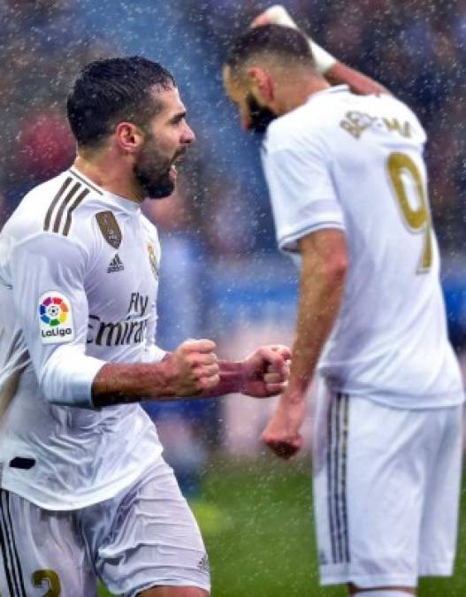 Dani Carvajal fue el héroe del Real Madrid en el estadio del Alavés.