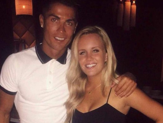 Cristiano encontró el celular de una joven y cenó con ella