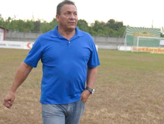 Marvin Solano, entrenador tico de la Real Sociedad que venció a la muerte