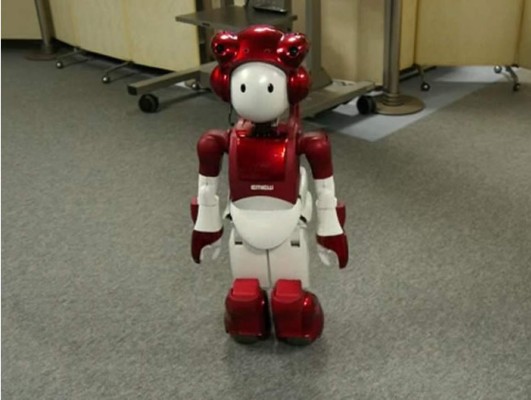 Fabrican en Japón un robot especializado en hacer bromas