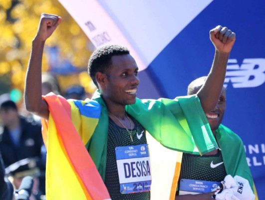 Etiope Lelisa Desisa gana la Maratón de Nueva York