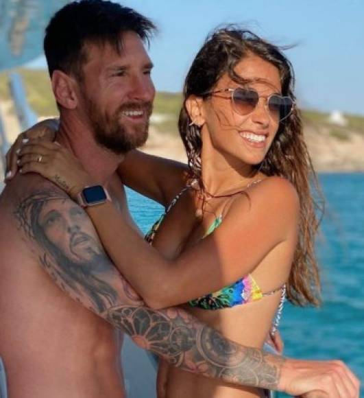 Lionel Messi y su esposa disfrutaron de una semana de vacaciones en Ibiza.