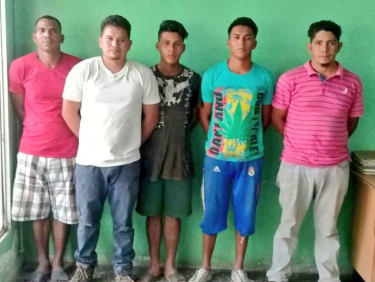 Arrestan a cinco presuntos sicarios en Puerto Cortés