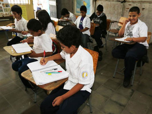 Se cumplen los 200 días de clase en unos centros educativos de Honduras
