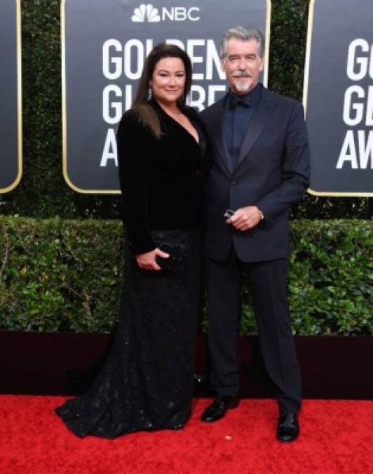 El galán de los 90's Pierce Brosnan y su esposa Keely Shaye Smith, son otro ejemplo de constancia. La pareja lleva casi 20 años de casada.