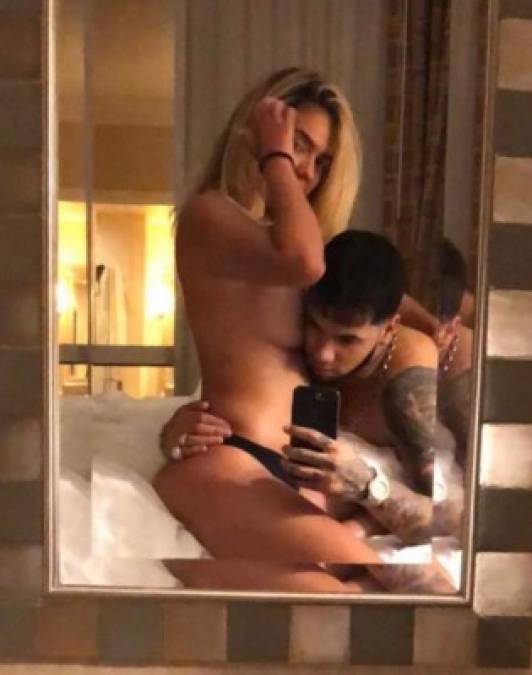 Karol G, que compartía muy poco de su vida privada, comenzó a compartir con todos el amor intensó que vive con Anuel AA.<br/><br/>Tendrá en cuenta que la emoción del artista puede darse en parte porque tiene poco más de seis meses de haber salido de la cárcel.