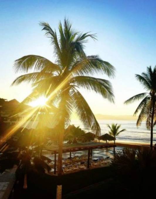 Pese a las advertencias de seguridad en Acapulco y Cancún, los turistas pueden disfrutar sin temor de las turistas playas en Costalegre.