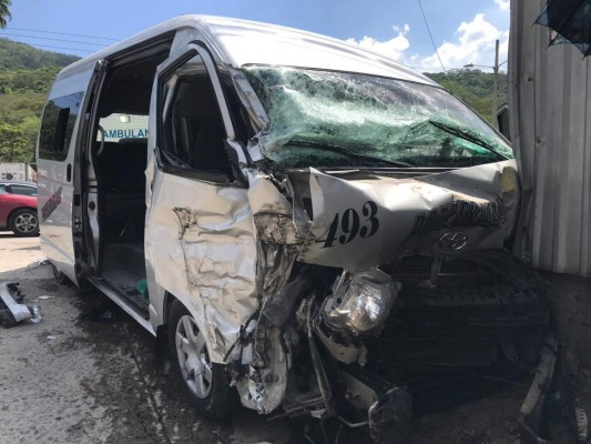 Doce personas heridas por accidente de rapidito en San Pedro Sula