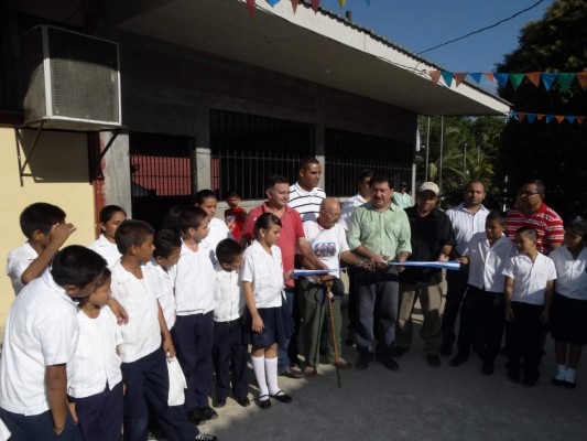 Con aulas terminan el hacinamiento en escuela Luis Landa de aldea El Chile