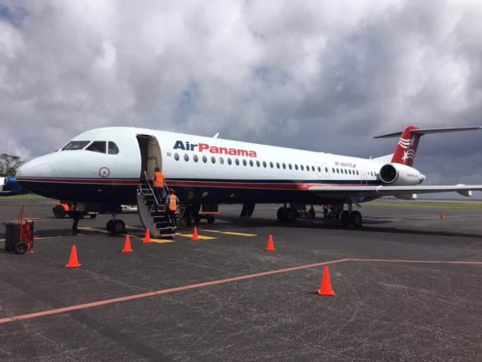 Arriba el primer vuelo directo de Panamá a Roatán