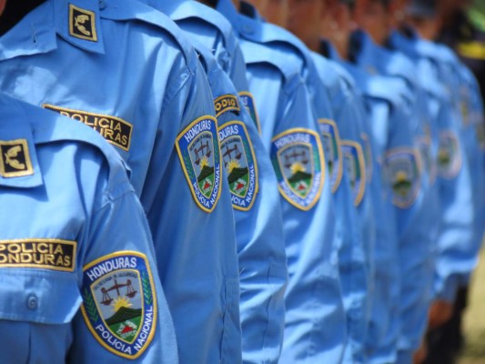 Fuera más de 410 agentes de la Policía Nacional