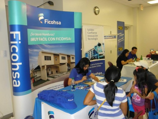 Banco Ficohsa celebra una década de operaciones en EUA
