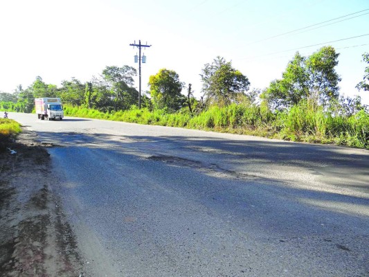 Mal estado de carreteras de occidente hondureño retrasa el despegue de la región