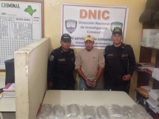 Lo detienen en Ocotepeque con ocho paquetes de marihuana