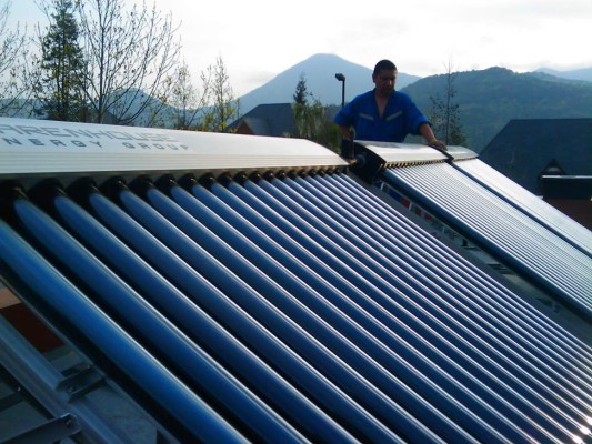 BID invertirá $5.5 millones en paneles solares en San Pedro Sula