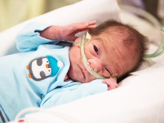 EUA: Hispana da a luz 7 semanas después de su muerte cerebral