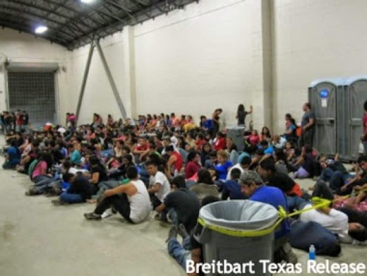 Iglesia Católica de Honduras pide parar deportación de niños desde EUA