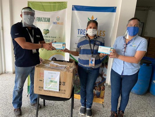 Donan 7,000 mascarillas a zonas de influencia del sector azucarero  