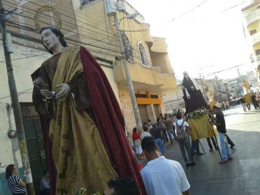 Católicos celebran el Domingo de Resurrección y en homilía se pide a sicarios a convertirse a Cristo