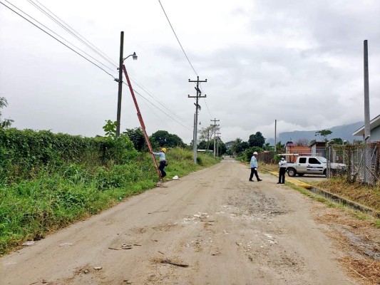Enee habilita más de 430 lámparas en San Pedro Sula