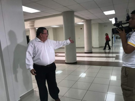 A juicio oral y público el ex alcalde Óscar Kilgore por el delito de abuso de autoridad