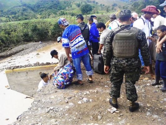 Un muerto por lluvias; amplían alerta roja en Atlántida y Colón