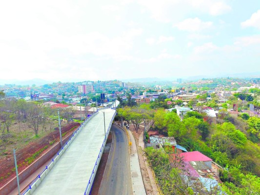 Anuncian que el paso aéreo de El Prado en la capital estará listo en cuatro días